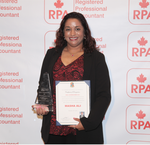 Masha Ali receiving award